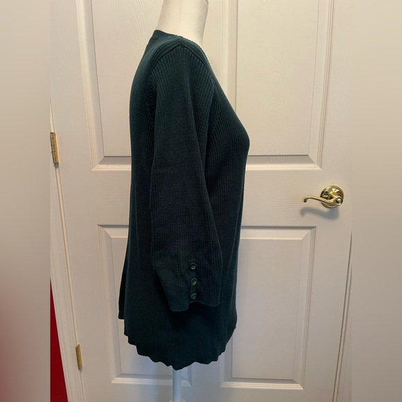 Dressbarn Green V-Neck Sweater Relaxed Fit - Picture 8 of 15